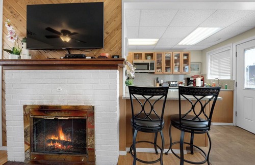 Seaside Cottage | The Tides by the Sea - Entire rental unit in Seaside, Oregon, United States