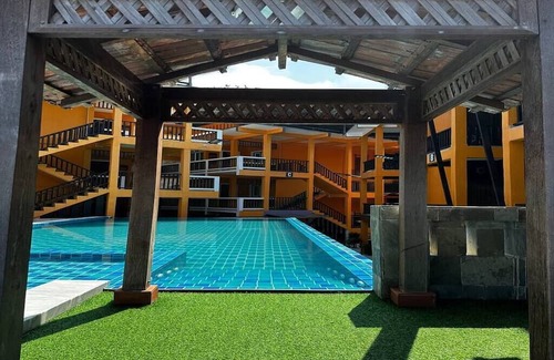 Pulau Perhentian Kecil Resort | Sharila Island resort Bluestar