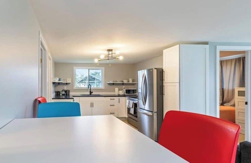 Grand Barachois Cottage | Sea'Renity Beach Cottage Grand-Barachois minutes from Shediac and Moncton