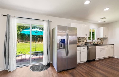 Sterling House | Private and Cozy 3 BEDR+2 BTH Single Fam Home