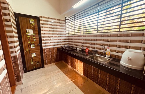 Kannur House | Homestay in Kannur, Pallikunnu