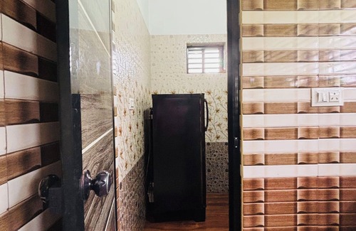 Kannur House | Homestay in Kannur, Pallikunnu