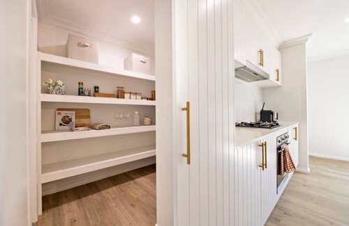 Dubbo House | Macintyre House - Dubbo