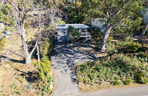 Coningham House | Coningham Beach House