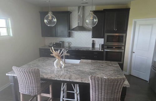 Kathleen House | Perfect 5-bedroom house for family a home away from home