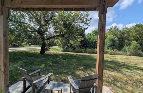 Mechanicsburg House | Charming Townhome in Peaceful Suburban Community