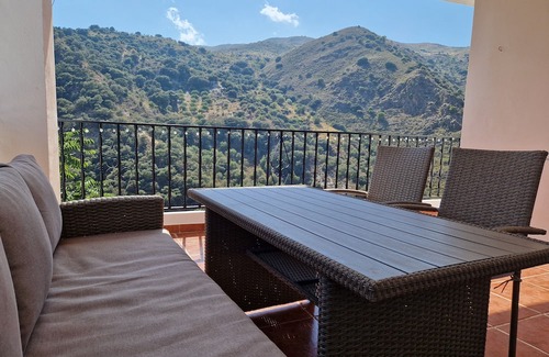 Fregenite House | The Retreat, Alcazar, Orgiva