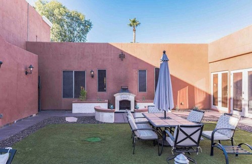 Glendale House | Glendale Villa w/Pool, Theater & Game Rooms