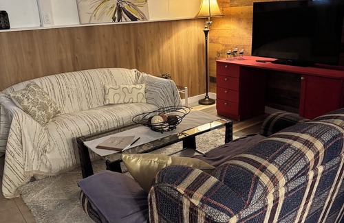 Miramichi Apartment | Country space in city limits