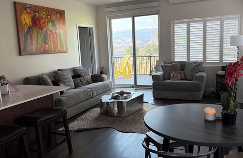 Eagle House | Ski Vail - 3 bedroom house in Gypsum adjacent to BLM nature trails
