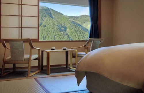 Nakayamadaira Onsen Hotel | For 4 people Room of your choice | Breakfast inc/Osaki Miyagi