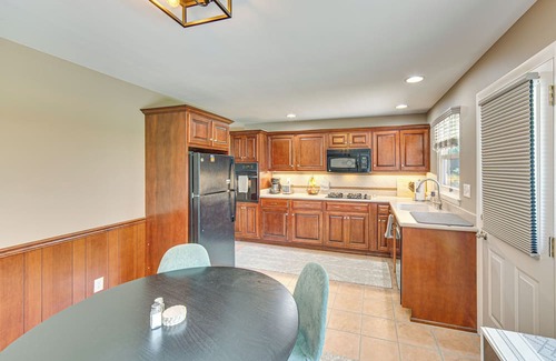 Camp Hill House | Near Dtwn Harrisburg: Stylish Home w/Patio & Yard