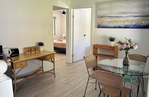 Gold Coast House | Whole Groud Floor of A double story house 3 bedrooms 1 bathroom