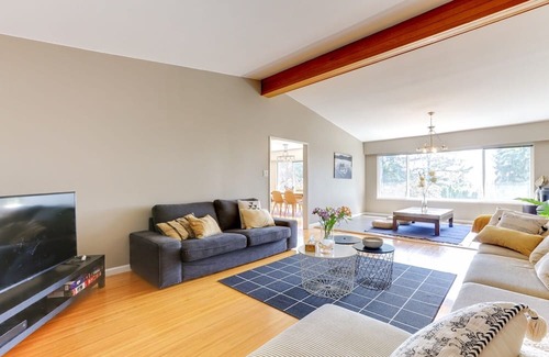 West Vancouver House | An Immaculate Family House in West Vancouver