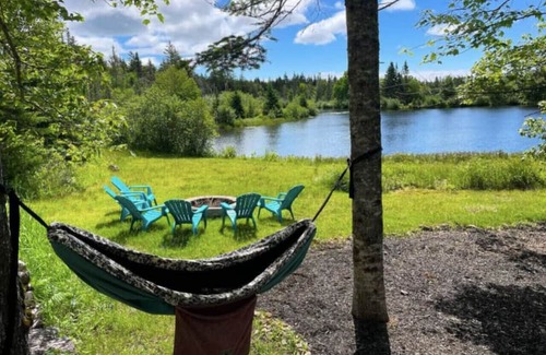 Erbs Cove Condo | Fauna studio on the lake