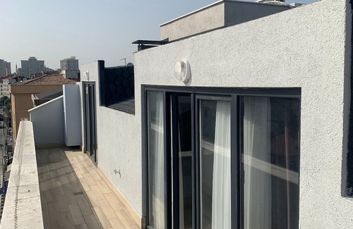 Gaziosmanpasa Apartment | Amazing 6-bedroom apartment with AC in Istanbul