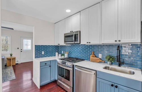 Highlands House | Tranquil Blue Coastal Charmer 2 or 4 bedroom Duplex in Highlands, NJ, WATERFRONT