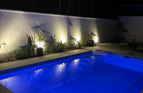 Arorangi Villa | Marthalina's Beach Pool Villa