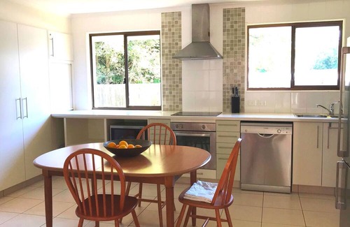 Rainbow Beach House | Sinclair - - Rainbow Beach