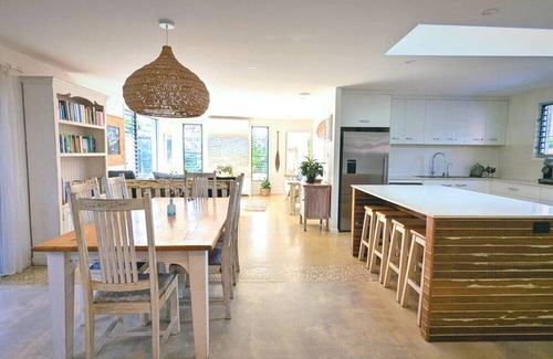 East Ballina House | Sandy Feet Shoreline Serenity
