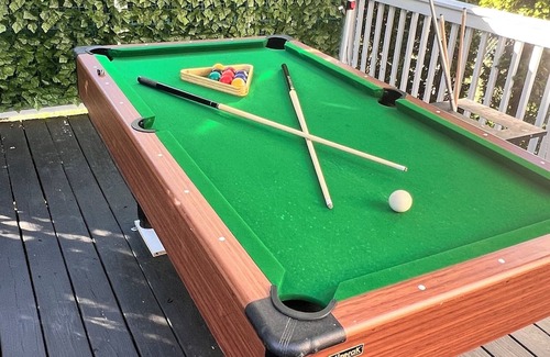 Manville House | Unwind at this 1 room and access to pool table,Netflix, outdoors hot-tub, gazebo