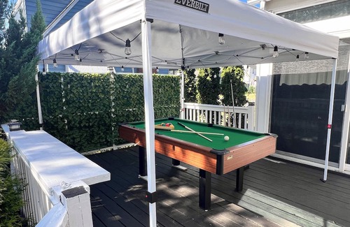 Manville House | Unwind at this 1 room and access to pool table,Netflix, outdoors hot-tub, gazebo