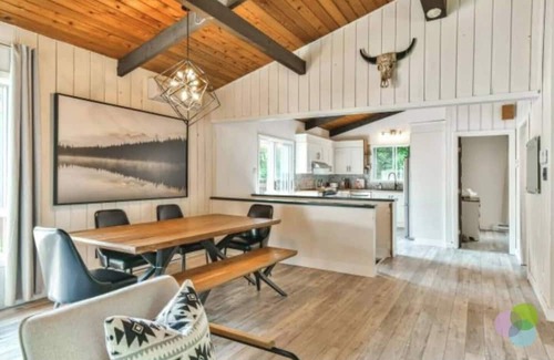 Mont-Tremblant Ski Chalet | Chalet Le Benjamin 4BDR - Pool - Jacuzzi