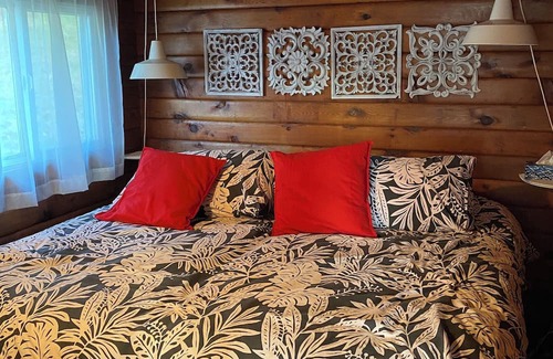 Keats Island House | Keats Island Paradise - Mission Cottage