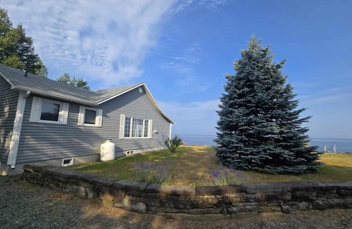 Acadian Coastal Drive House | Bay of Sands cottage nSunsets, serenity, breathtaking