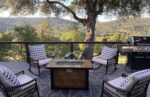 Rough and Ready House | Rough & Ready Ranch Retreat- 4 bed/3 bath home w/gorgeous views