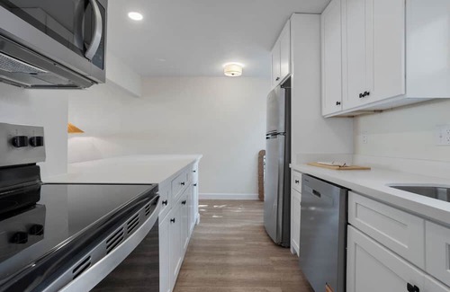 Biloxi Condo | The Porter Revival