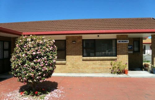 Napier Hotel | Napier Nest Motel: Family Suite with Parking