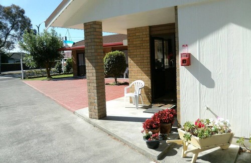 Napier Hotel | Pet-Friendly Napier Nest Motel w/Kitchenette