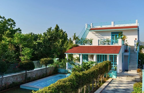 Chikalwas Villa | Virgo House @ Ebony Stays | 2 BHK Villa in Udaipur with Private Pool