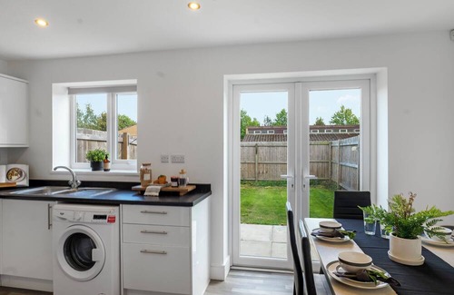 St Helens House | St Helens Near Haydock Park Racecourse, Free Parking