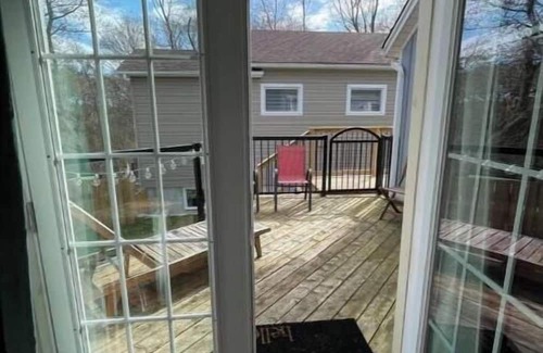 Port Hope Apartment | Work-friendly bed/sit with private deck