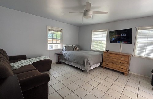 Torrance Apartment | Private studio in Redondo Beach - steps from the beach