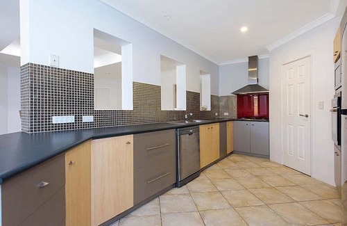 Dalyellup House | Seacrest – Luxurious Holiday Home