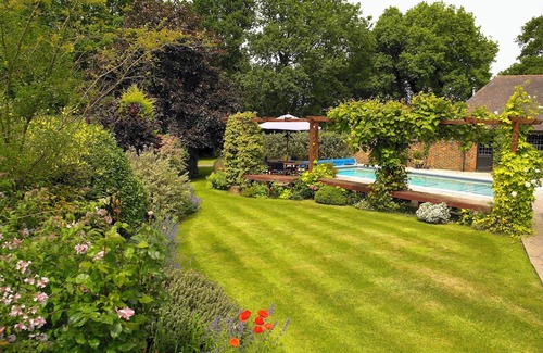 Liphook House | Countryside Manor House with Pool and Rural Views