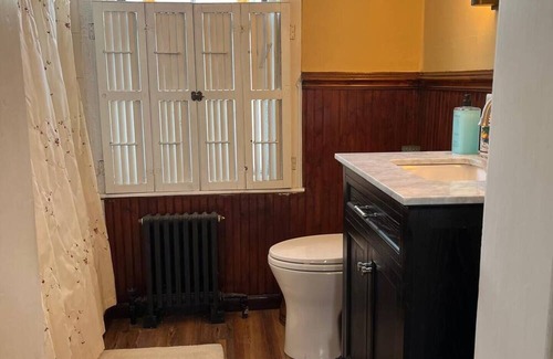 Seneca Falls Villa | The Gould Residence & The Knapp Retreat