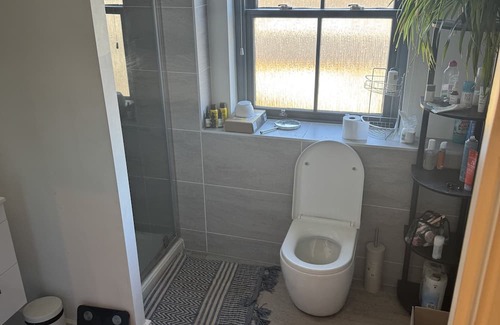 Chelmsford Apartment | Modern apartment in the City | Long stays welcome