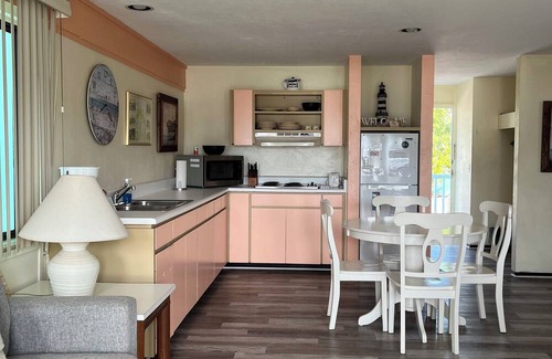 Cedar Key Apartment | Park Place Condo 222