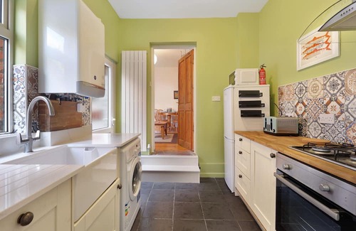 Heaton Apartment | Properties Unique Rothbury