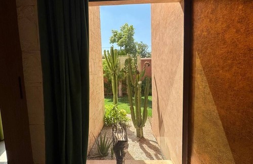 Mechouar-Kasbah Villa | Contemporary villa with Moroccan craftsmanship near Medina and airport,