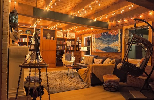 Malbis House | Sauna, Steam, and Meditation Retreat for quiet, peace and inner reflection.