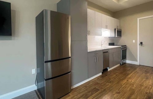 Morgan Apartment | 411 Modern Brand New Studio Apartment