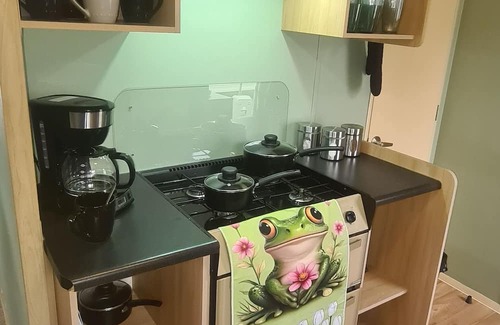 Towyn House | 3 bedroom static Sleeps 8 on winkups Towyn FREE ENTERTAINMENT close to Beach