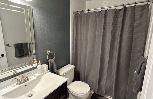 North End Condo | 2 Bedroom - 2 Level Condo