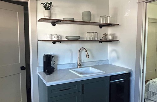 Scottsburg House | Cozy Tiny House in Scottsburg