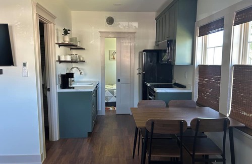 Scottsburg House | Cozy Tiny House in Scottsburg